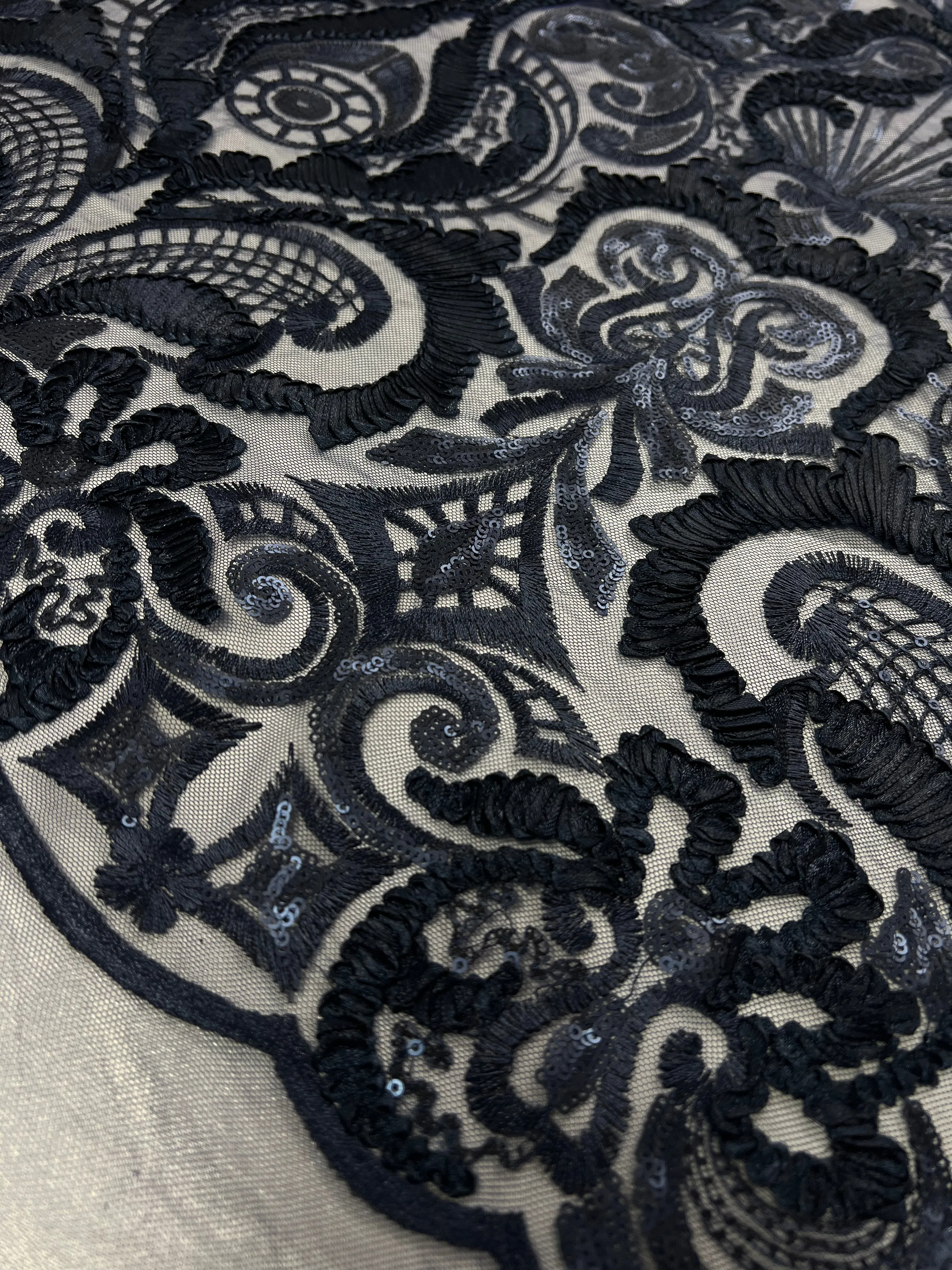 Evening Lace - Night Shade - 150cm