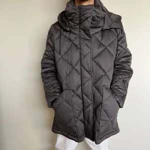 Jaqueta Burberry Nylon Matelassê Grafite