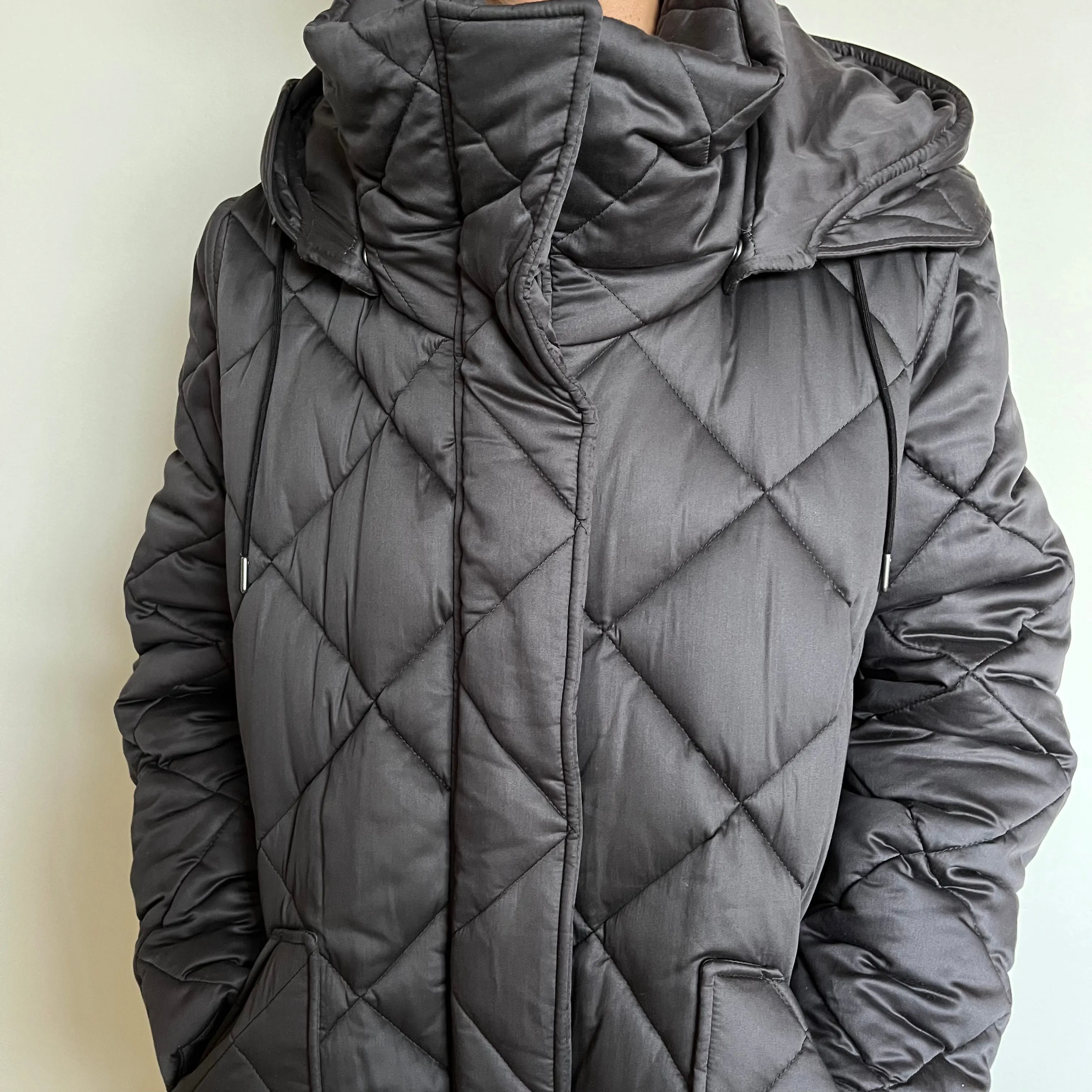 Jaqueta Burberry Nylon Matelassê Grafite