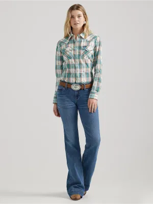 Ladies Wrangler Plaid Slim Western Snap Shirt - 112356677