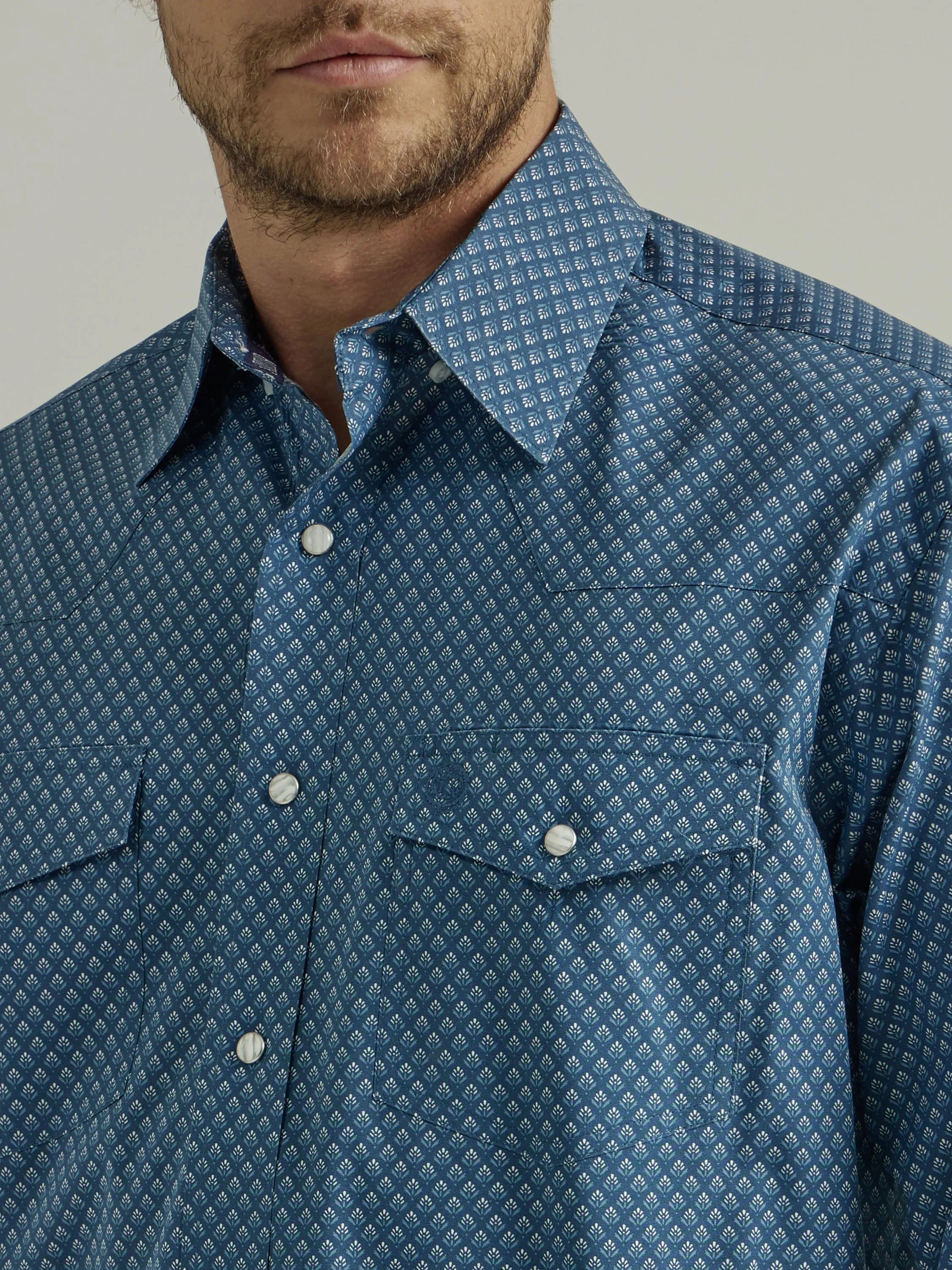 Men's Wrangler 20X Competition Advanced Comfort Teal/White Paisley Print Western Snap Shirt