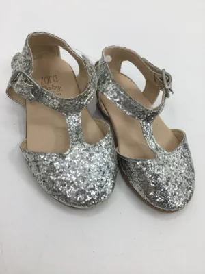 Zara Child Size 3 Toddler Silver Dress Shoes